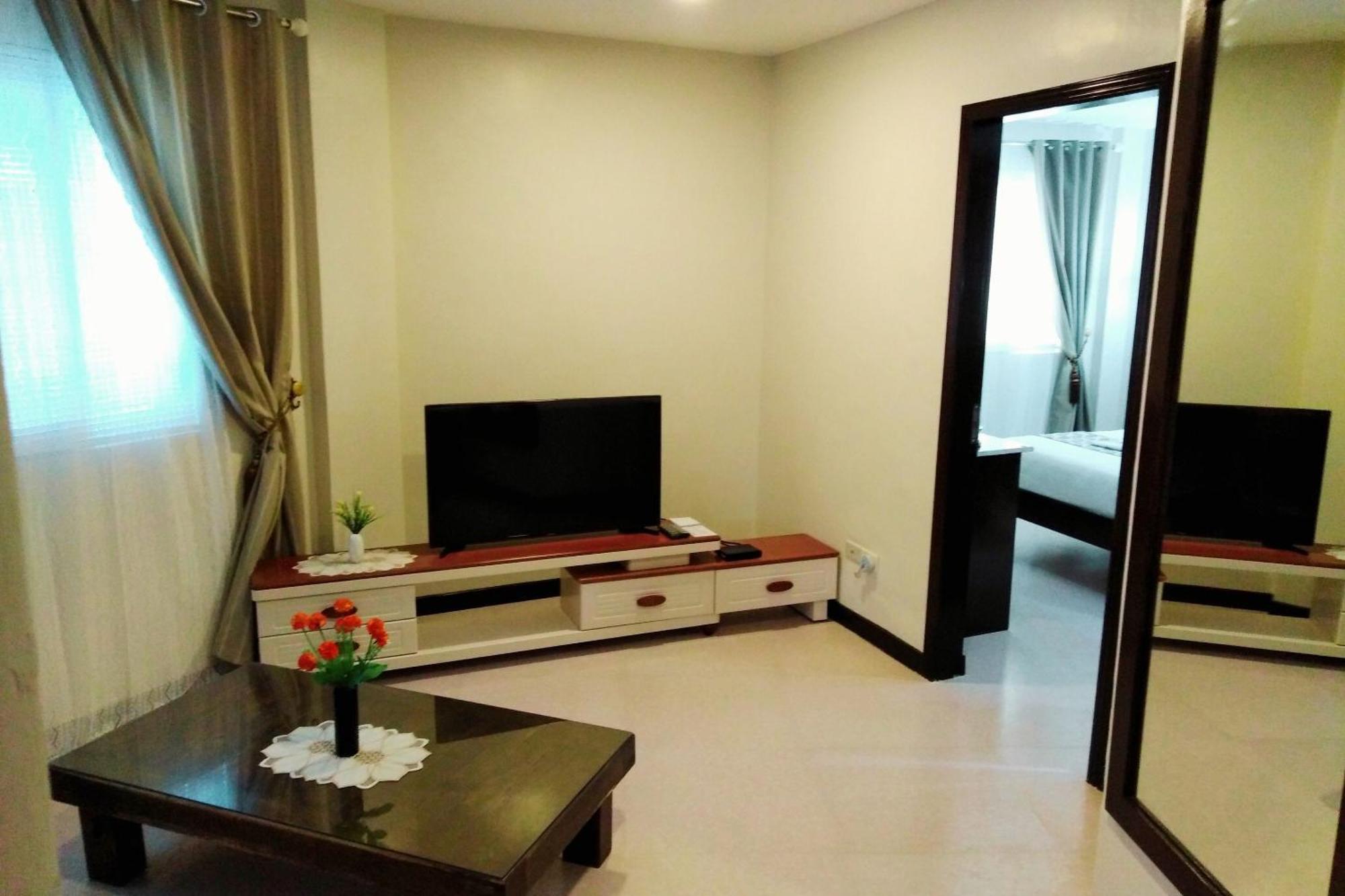 Venezia Suites Hotel Iloilo Kamer foto