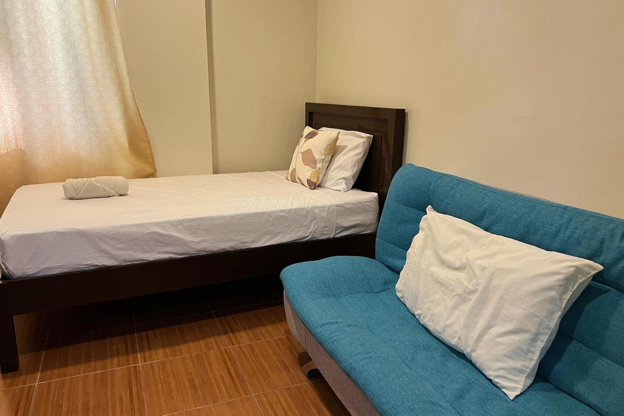Venezia Suites Hotel Iloilo Kamer foto