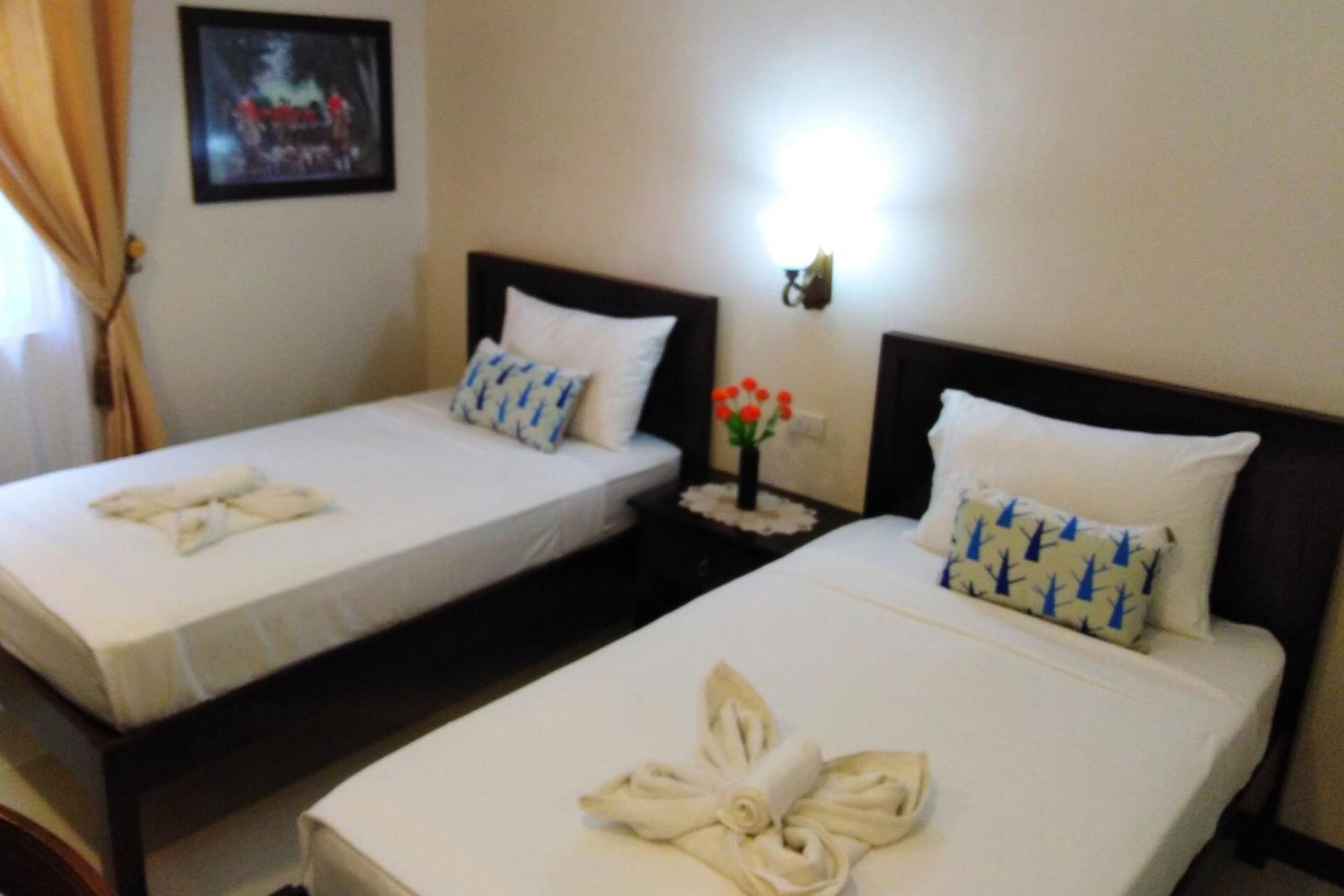 Venezia Suites Hotel Iloilo Kamer foto